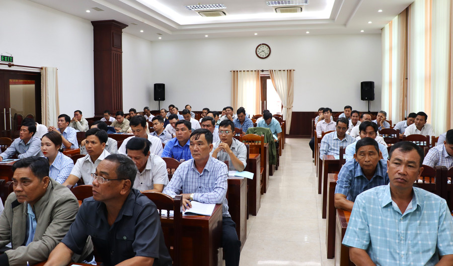 tap-huan-phap-ly-3.jpg