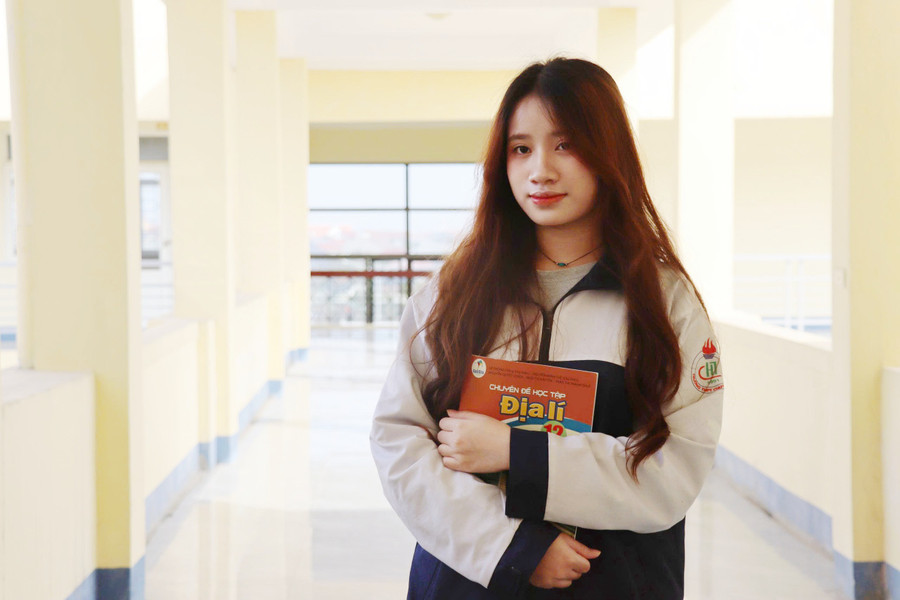 Nguyễn Thị Khánh Chi - lớp 12 Địa THPT Chuyên Hà Tĩnh - thủ khoa môn Địa lý tại MM88 đăng nhập MM886 slot game, bắn cá, lô đề, đá gà giỏi quốc gia 2026. img-4292.jpg