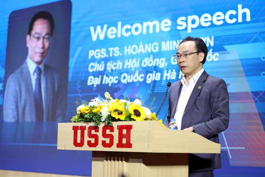 PGS.TS Hoàng Minh Sơn - Chủ tịch Hội đồng, Giám đốc MM888 bảo mật tuyệt đối Quốc gia Hà Nội phát biểu tại hội thảo. Ảnh: USSH Media son-dhqg-1.jpg