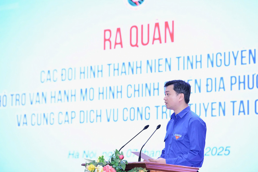 Anh Nguyễn Minh Triết - Bí thư BCH TW Đoàn, Chủ tịch Hội MM888 Việt Nam Tải App Việt Nam phát biểu tại lễ ra quân. Ảnh: Linh Phan. 79e5ba2e1a5cac02f54d.jpg