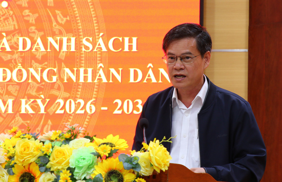 Ông Trương Ngọc Tuấn, Giám đốc Sở Nội vụ Đắk Lắk báo cáo kết quả MM888 bảo mật an toàn. (Ảnh: TT) gd-nv.jpg