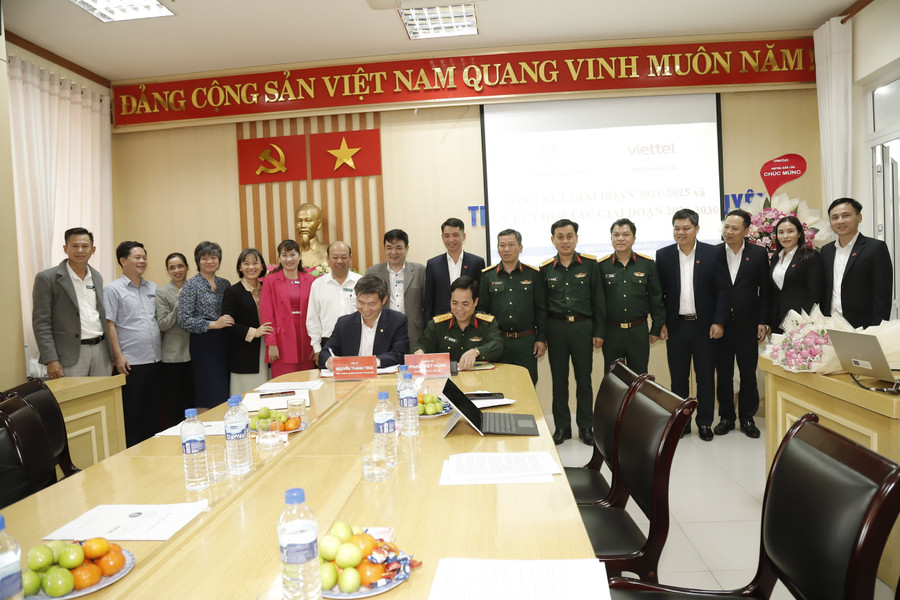 Trường MM888 bảo mật tuyệt đối Tây Nguyên thỏa thuận hợp tác với Viettel Đắk Lắk về đào tạo nguồn nhân lực số.