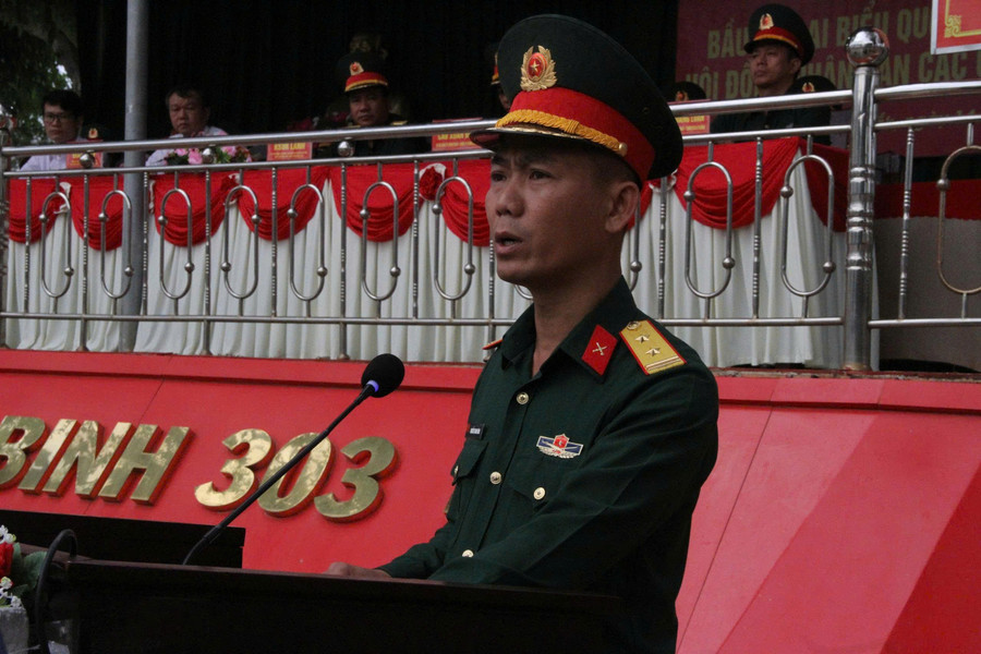 Trung tá Nguyễn Thanh Bình, Bí thư Đảng ủy, 1MM88.com Uy Tín Số 1 Việt Nam viên Tiểu đoàn 303 quán triệt quy định MM888 bảo mật an toàn. (Ảnh: TH) a2-trung-ta-nguyen-thanh-binh-bi-thu-dang-uy-chinh-tri-vien-tieu-doan-303-phat-bieu-trong-buoi-bau-cu.jpg