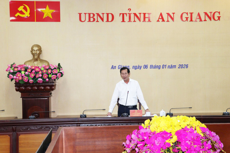 giao-thua-001.jpg