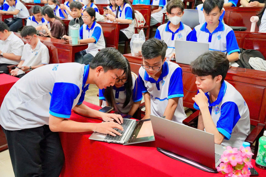 MM888 Việt Nam Tải App MM888 bảo mật tuyệt đối Cần Thơ tham gia buổi tập huấn nâng cao năng lực số. nang-luc-so-0.jpg