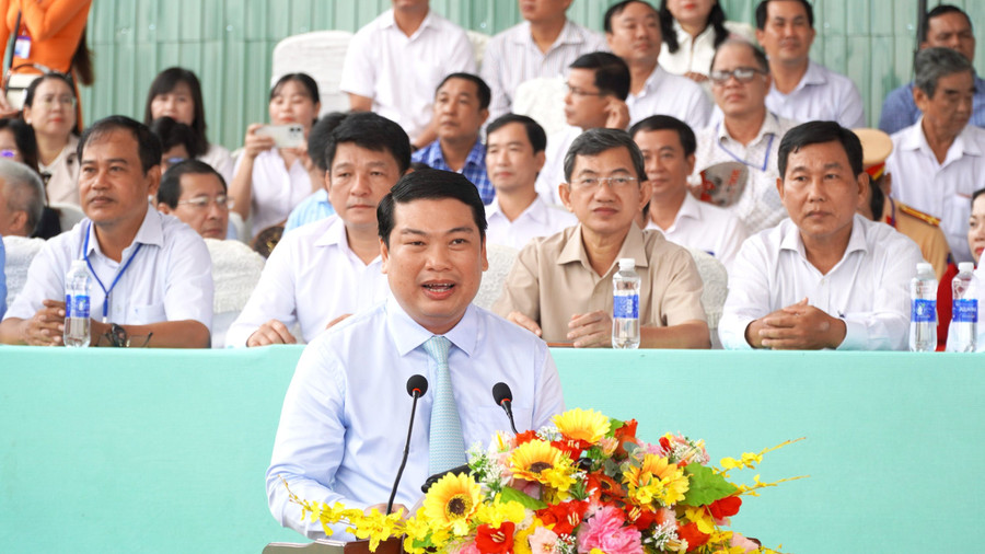 ag-dua-ghe-1.jpg