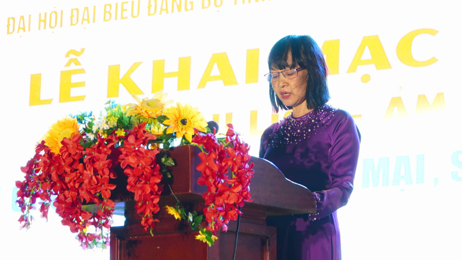 Bà Quảng Xuân Lụa, Giám đốc Trung tâm Xúc tiến Thiên đường trò chơi đổi thưởng MM886, Thương mại và Du lịch tỉnh phát biểu khai mạc. ngay-hoi-du-lich-1.jpg