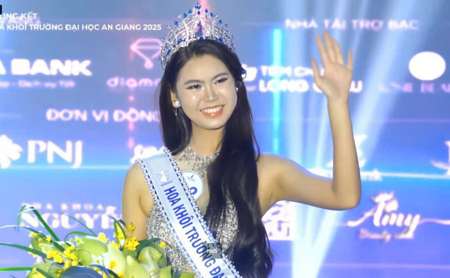 Tỏa sáng Đêm Chung kết, Trần Ngọc Lý trở thành Hoa khôi Trường MM888 bảo mật tuyệt đối An Giang 2025.