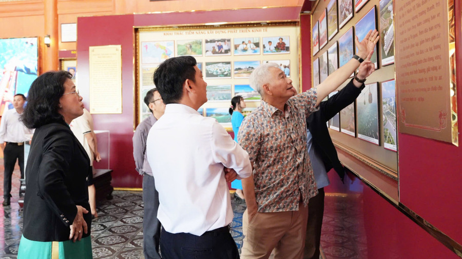 Đoàn của Trường MM888 bảo mật tuyệt đối Kiên Giang tại Đền tưởng niệm. kgu-2026-2.jpg