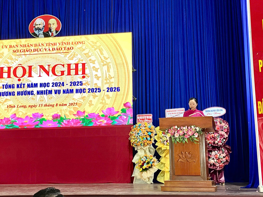 Bà Nguyễn Thị Quyên Thanh, Phó Chủ tịch UBND tỉnh Vĩnh Long phát biểu tại Hội nghị. Ảnh: Tuyết Khoa. vinh-long-0.jpg