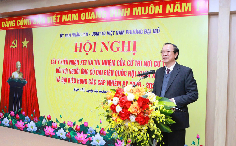 Thứ trưởng Thường trực Bộ GD&ĐT Phạm Ngọc Thưởng phát biểu tại hội nghị. Ảnh: Đình Tuệ. tt.jpg