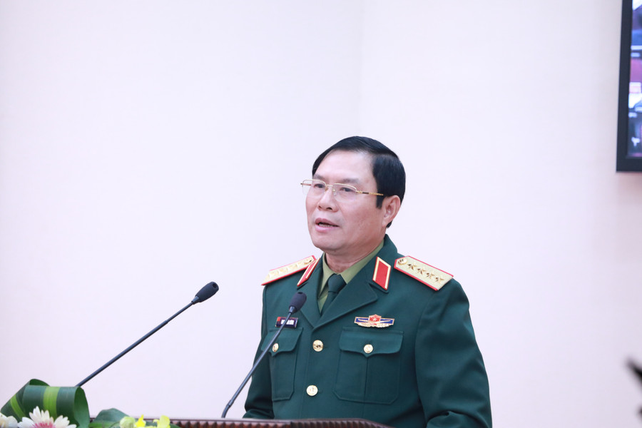 Đại tướng Nguyễn Tân Cương nêu một số định hướng chính trong công tác phối hợp với Bộ GD&ĐT thời gian tới. 3.jpg