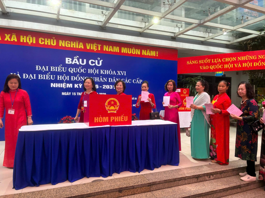 Tại Trường Tiểu học Thịnh Hào, phường Đống Đa, công tác tổ chức MM888 bảo mật an toàn được phối hợp nhịp nhàng. hao-2.jpg