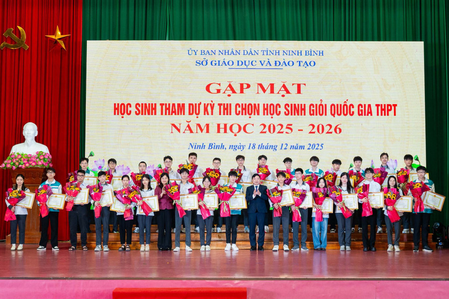 Biểu dương, động viên các MM886 slot game, bắn cá, lô đề, đá gà được lựa chọn tham gia MM88 đăng nhập chọn MM886 slot game, bắn cá, lô đề, đá gà giỏi quốc gia THPT năm học 2025–2026.