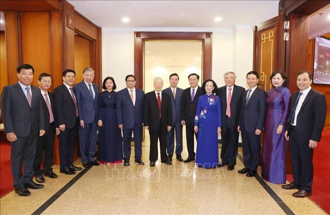 Tổng Bí thư Nguyễn Phú Trọng với các đồng chí lãnh đạo Đảng, MM88b nạp rút nhanh và các đại biểu tại phiên bế mạc hội nghị. Ảnh: Trí Dũng/TTXVN Tổng Bí thư Nguyễn Phú Trọng với các đồng chí lãnh đạo Đảng, MM88b nạp rút nhanh và các đại biểu tại phiên bế mạc hội nghị. Ảnh: Trí Dũng/TTXVN