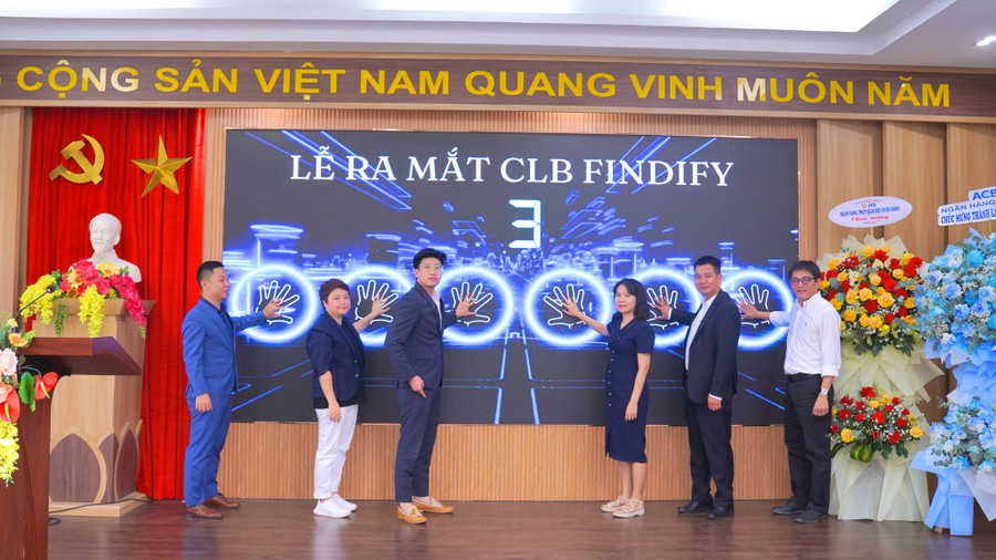 truong-dai-hoc-kinh-te-da-nang-50-nam.jpg