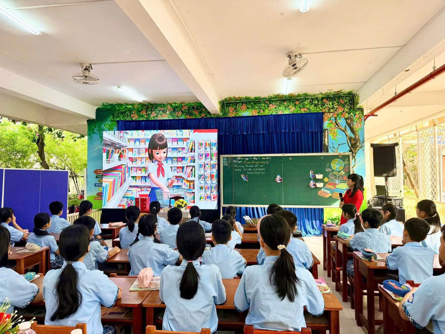Tiết dạy có sử dụng linh hoạt các phần mềm trí tuệ nhân tạo trong thiết kế và tổ chức hoạt động dạy học của Trung Tâm Đăng Nhập MM88 Chính Thức Mới Trường Tiểu học Lý Công Uẩn. z7347217568951-4c3b289807d5620132d36124636eea70.jpg