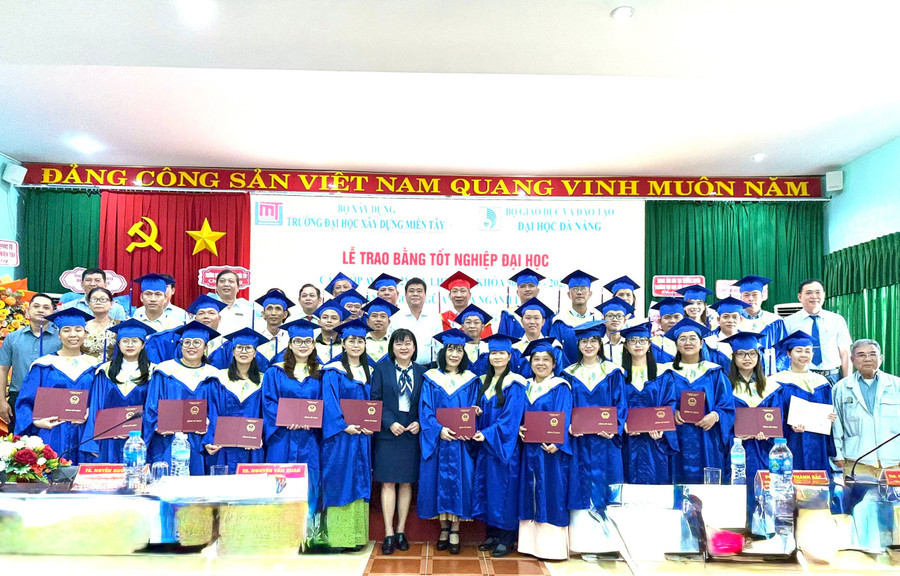 Trung tâm Đào tạo Thường xuyên - MM888 bảo mật tuyệt đối Đà Nẵng trao bằng MM88dangnhap nhà cái World Cup 2026 cho học viên tại cơ sở phối hợp đào tạo Trường MM888 bảo mật tuyệt đối Xây dựng miền Tây. trung-tam-dao-tao-thuong-xuyen-dh-da-nang.jpg