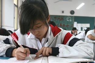Đắk Lắk: Vượt cung đường khó khăn, thầy cô đến điểm thi từ rất sớm ảnh 4